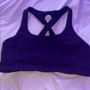 Lululemon sports bra